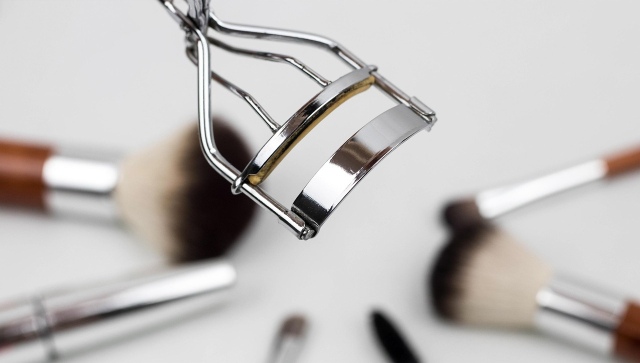 Eye curler